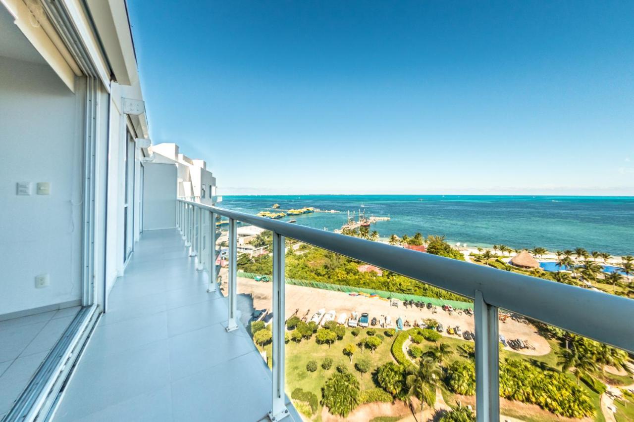 Beachfront Luxury Apartments Cancún Exterior foto