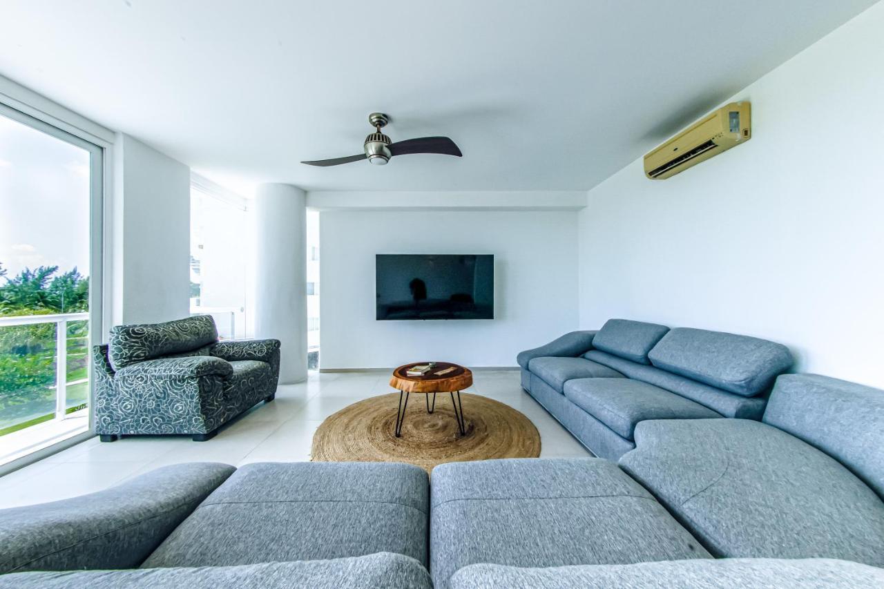 Beachfront Luxury Apartments Cancún Exterior foto